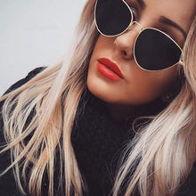 Загрузить изображение в средство просмотра галереи, Sexy small retro cat eye sunglasses