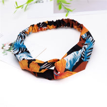 Load image into Gallery viewer, Bohemian print headband