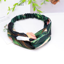Load image into Gallery viewer, Bohemian print headband