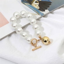 Load image into Gallery viewer, Imitation pearl armband steampunk lock thick chain