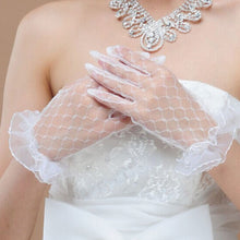 Load image into Gallery viewer, Lace full finger tulle gloves
