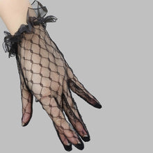 Load image into Gallery viewer, Lace full finger tulle gloves