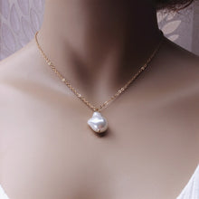 Load image into Gallery viewer, Fashion Pearl Geometric Necklace
