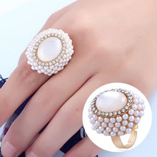 Загрузить изображение в средство просмотра галереи, Large pearl hollow exaggerated design ring