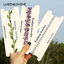 Load image into Gallery viewer, Floral Lace Collar