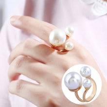 Загрузить изображение в средство просмотра галереи, Large pearl hollow exaggerated design ring