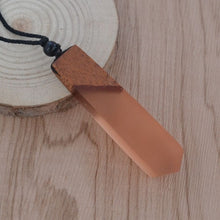 Load image into Gallery viewer, Wood Resin Necklace
