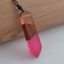 Load image into Gallery viewer, Wood Resin Necklace