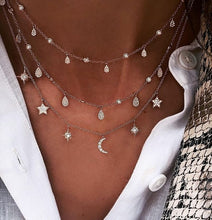 Load image into Gallery viewer, Fashion golden crystal star necklace