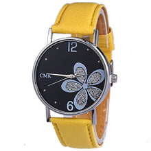 Load image into Gallery viewer, Flower Dial Quartz Watch
