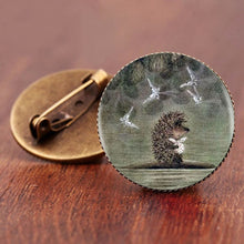 Load image into Gallery viewer, Retro hedgehog cute animal pin