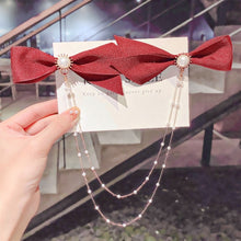 Load image into Gallery viewer, Bow tie pearl chain hairpin
