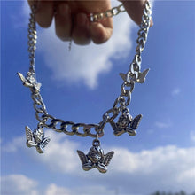 Load image into Gallery viewer, Vintage Gothic Dinosaur Shape Pendant Necklace