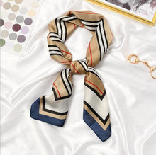Load image into Gallery viewer, 2021 new fashion ladies silk scarf