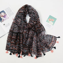 Загрузить изображение в средство просмотра галереи, Floral fringed shawl scarf