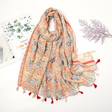 Загрузить изображение в средство просмотра галереи, Floral fringed shawl scarf