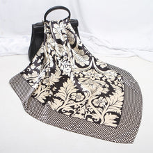 Load image into Gallery viewer, Long tulle candy shawl