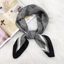 Load image into Gallery viewer, Luxury headband scarf