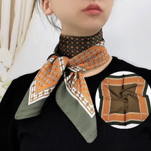 Load image into Gallery viewer, Silk print square scarf
