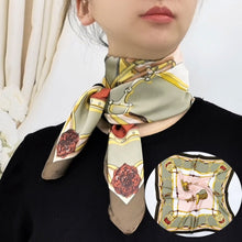 Load image into Gallery viewer, Silk print square scarf