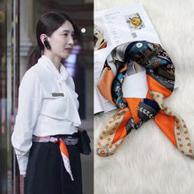 Load image into Gallery viewer, Silk print square scarf