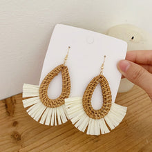 Загрузить изображение в средство просмотра галереи, Woven rattan beach pendant earrings