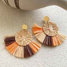 Загрузить изображение в средство просмотра галереи, Woven rattan beach pendant earrings