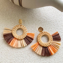 Загрузить изображение в средство просмотра галереи, Woven rattan beach pendant earrings