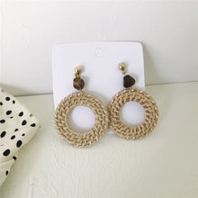 Загрузить изображение в средство просмотра галереи, Woven rattan beach pendant earrings