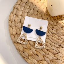 Загрузить изображение в средство просмотра галереи, Woven rattan beach pendant earrings
