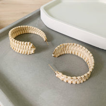 Загрузить изображение в средство просмотра галереи, Woven rattan beach pendant earrings