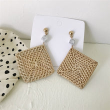 Загрузить изображение в средство просмотра галереи, Woven rattan beach pendant earrings