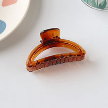 Load image into Gallery viewer, Simple style crab hair accessory