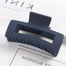 Load image into Gallery viewer, Simple style crab hair accessory