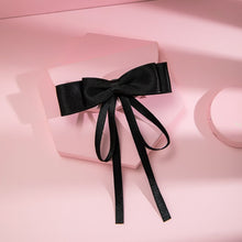Load image into Gallery viewer, Lace Ribbon Pearl Black Bow Tie