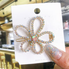Load image into Gallery viewer, Crystal Big Flower Hairpin