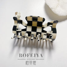 Load image into Gallery viewer, Black and White Plaid Hairpin