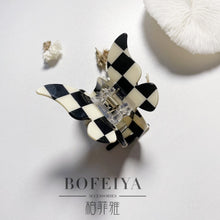 Load image into Gallery viewer, Black and White Plaid Hairpin