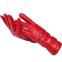 Load image into Gallery viewer, Classic pleated leather gloves
