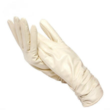 Load image into Gallery viewer, Classic pleated leather gloves
