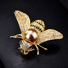 Load image into Gallery viewer, Bee brooch
