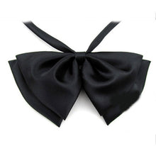 Загрузить изображение в средство просмотра галереи, Solid color silk tie
