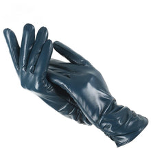 Load image into Gallery viewer, Classic pleated leather gloves

