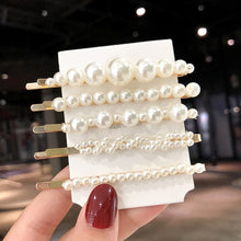 Загрузить изображение в средство просмотра галереи, 3 pieces/set of acrylic imitation pearl hair clips
