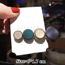 Загрузить изображение в средство просмотра галереи, 3 pieces/set of acrylic imitation pearl hair clips
