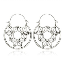 Load image into Gallery viewer, Retro flower metal hoop punk earrings
