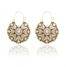 Load image into Gallery viewer, Retro flower metal hoop punk earrings
