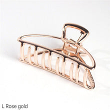 Загрузить изображение в средство просмотра галереи, Crab moon shaped hair clip claws solid color
