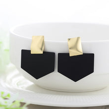 Загрузить изображение в средство просмотра галереи, Geometric long hanging earrings
