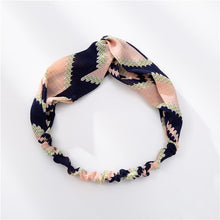 Load image into Gallery viewer, Bohemian print headband

